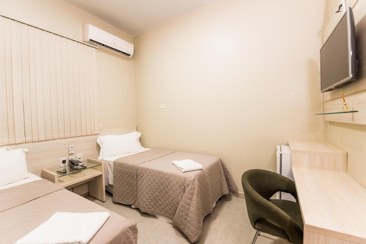 Quarto Standard com 2 Camas de Solteiro