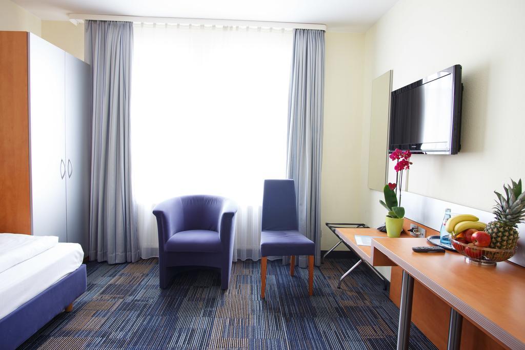 Classic Twin Room with Kitchenette,111954486:JPEG