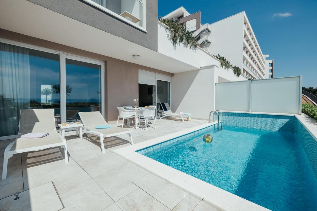 Junior Suite mit eigenem Pool und Meerblick