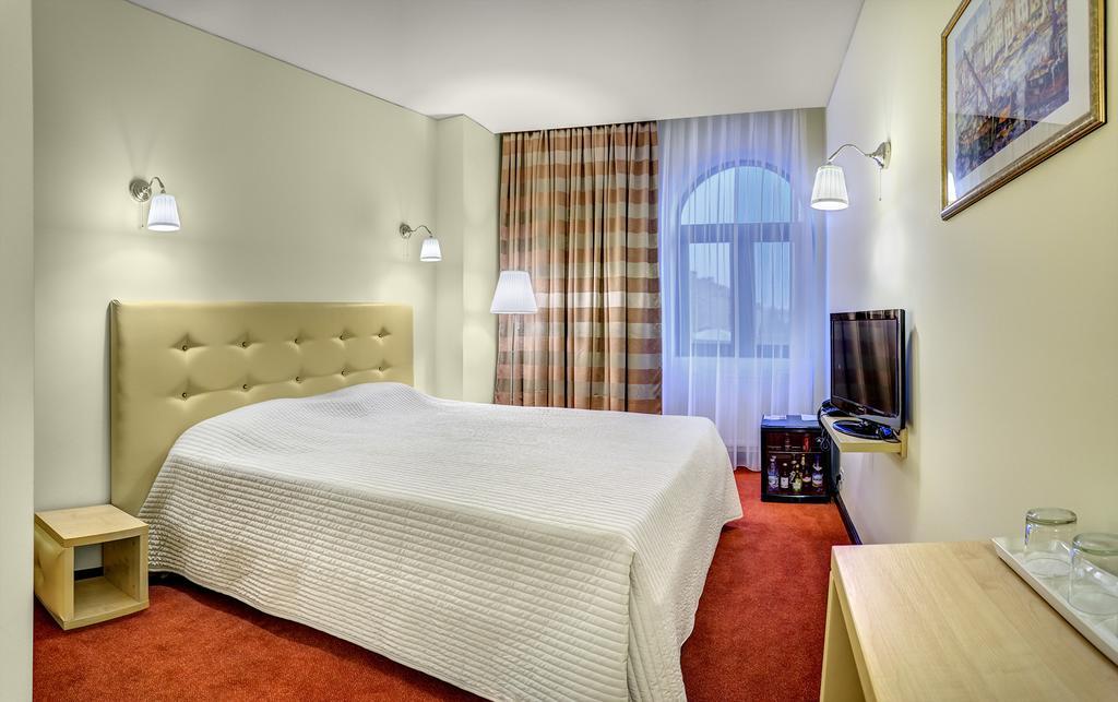 Standard Double Room,112500225:JPEG