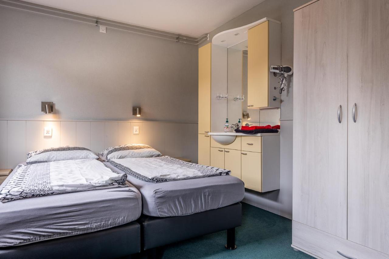 Standard Twin Room,1125338535:JPEG