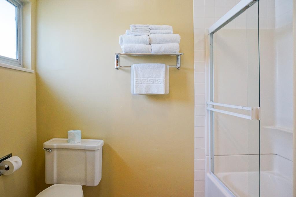 Superior Queen Room with Two Queen Beds,112782924:JPEG