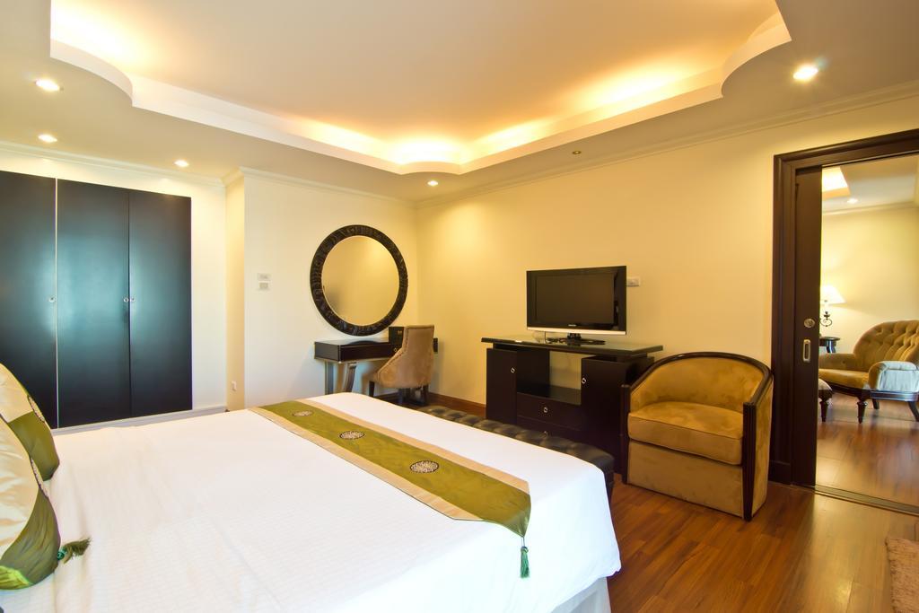 One-Bedroom Suite