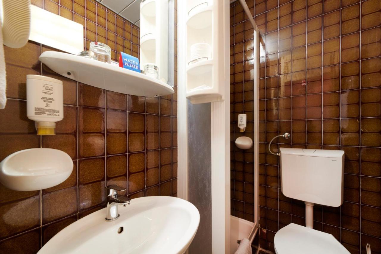Suite with Balcony - Sea Side,1128563370:JPEG