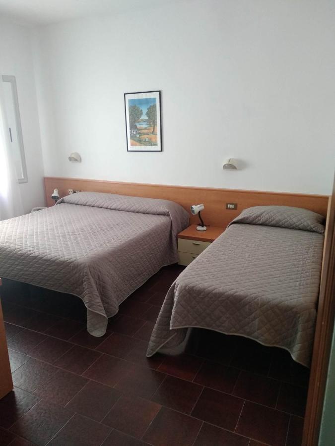 Economy Triple Room,1589251332:JPEG
