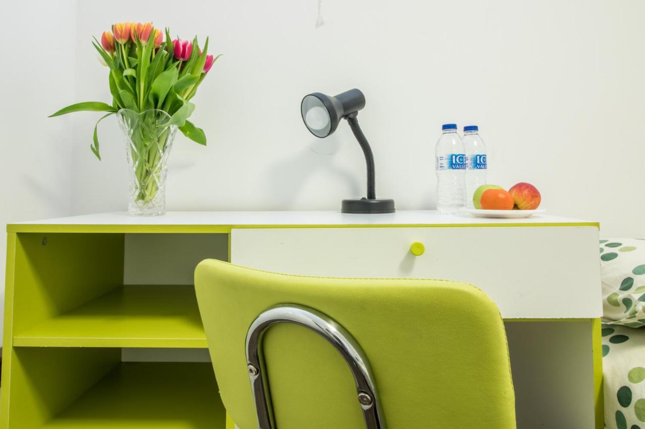 Tweepersoonskamer met 1 of 2 Bedden en Eigen Badkamer