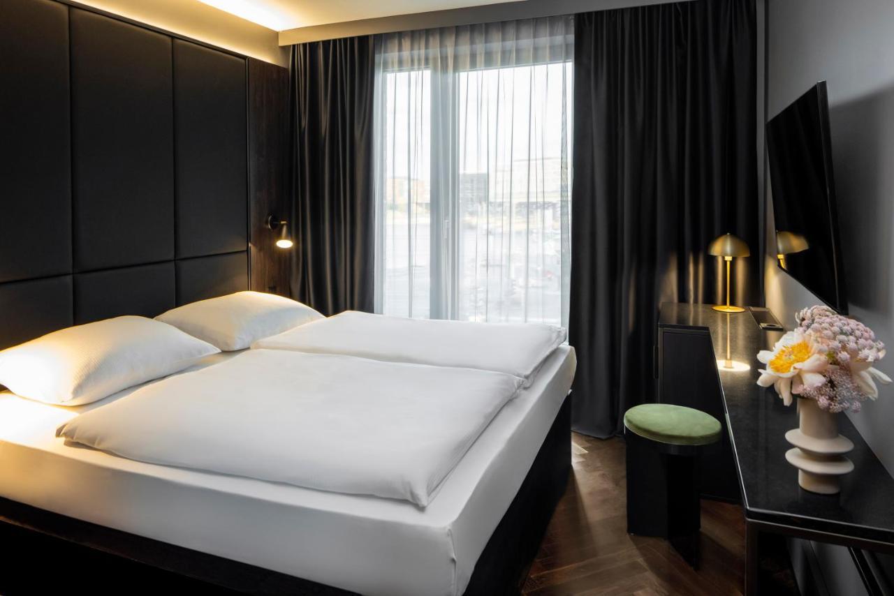 Standard Double Room,1412995091:JPEG