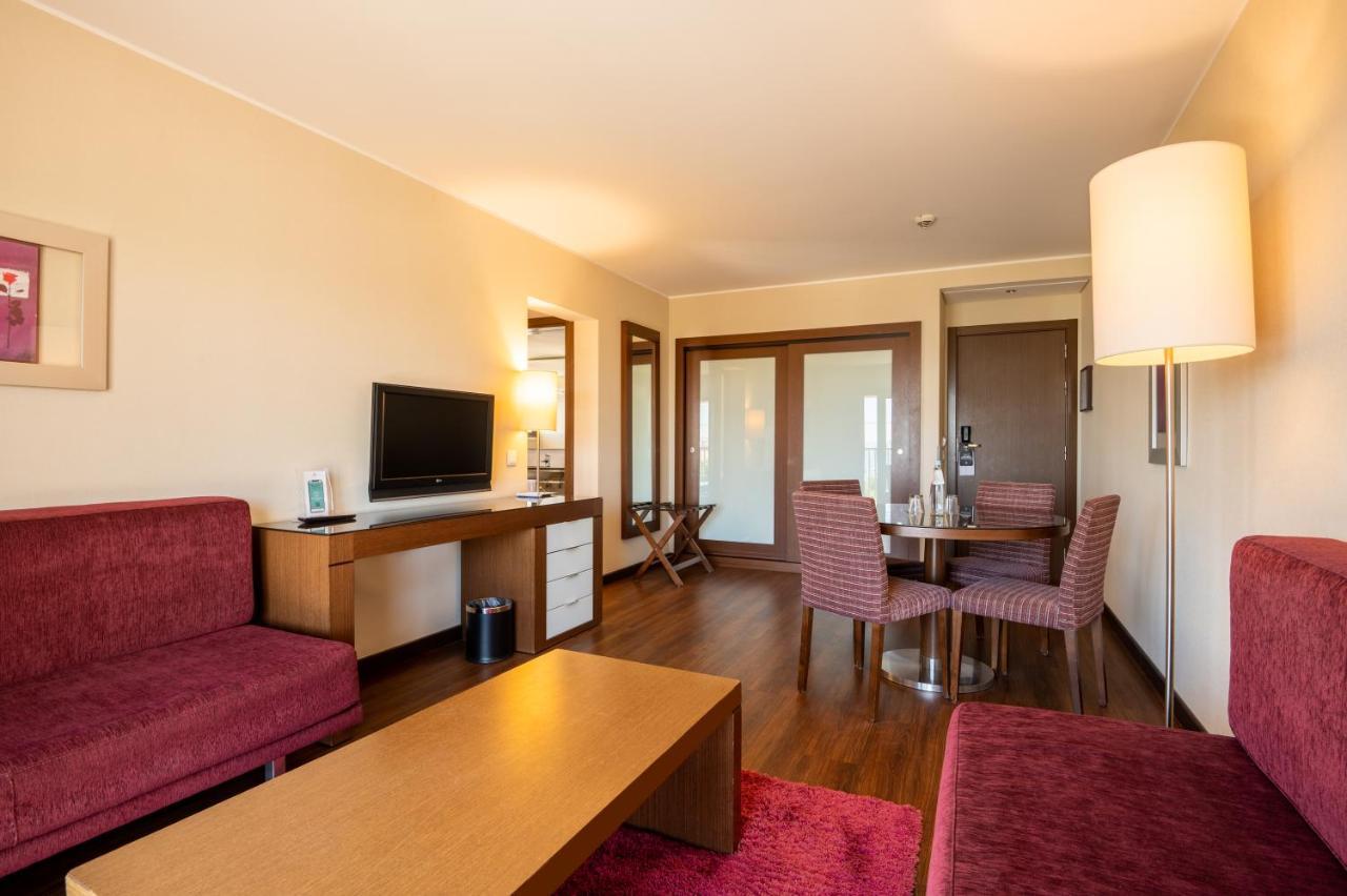 Suite Júnior com Vista Mar (3 Adultos)