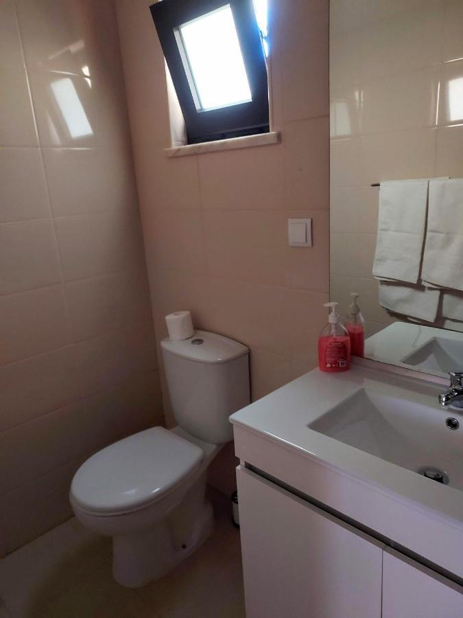 Habitación Doble con baño compartido - 2 camas