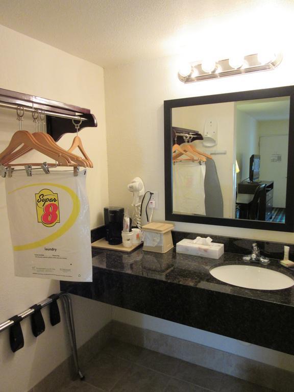 Standard King Room,431682021:JPEG