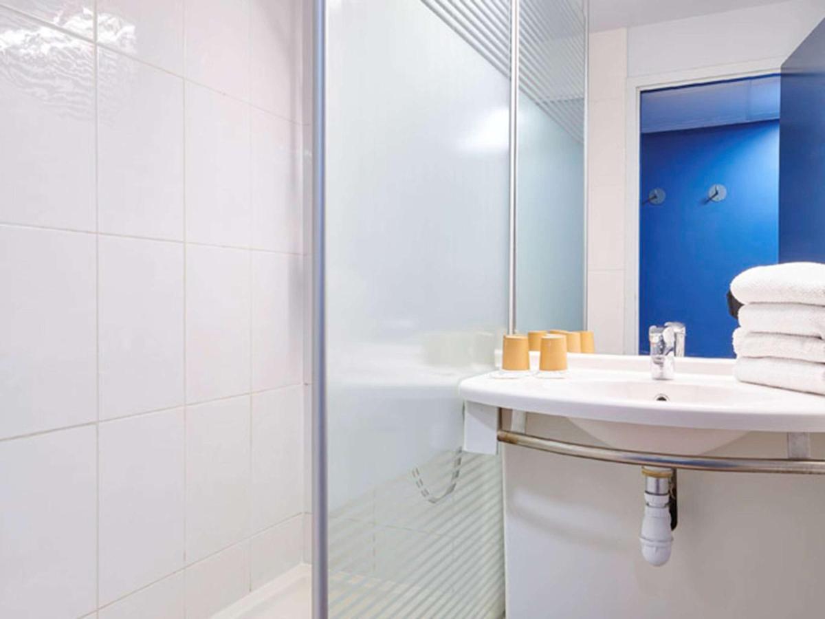 Chambre Triple avec 1 Lit Double et 1 Lit Simple