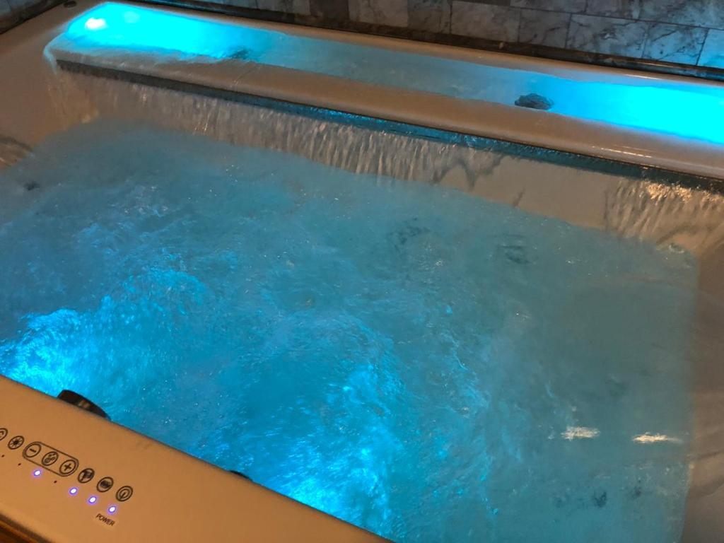 Suite com Banheira de Hidromassagem