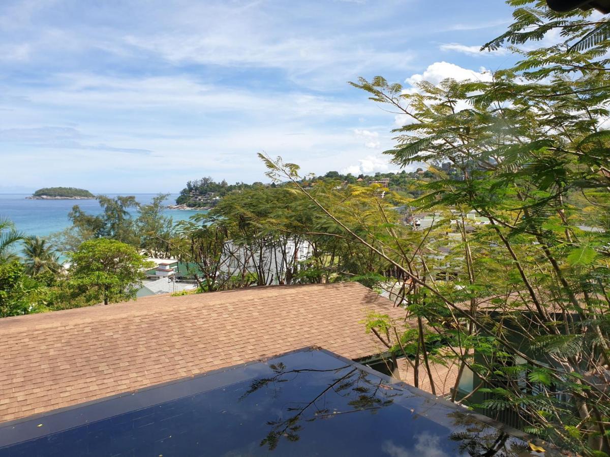 Poolvilla mit eingeschränktem Meerblick