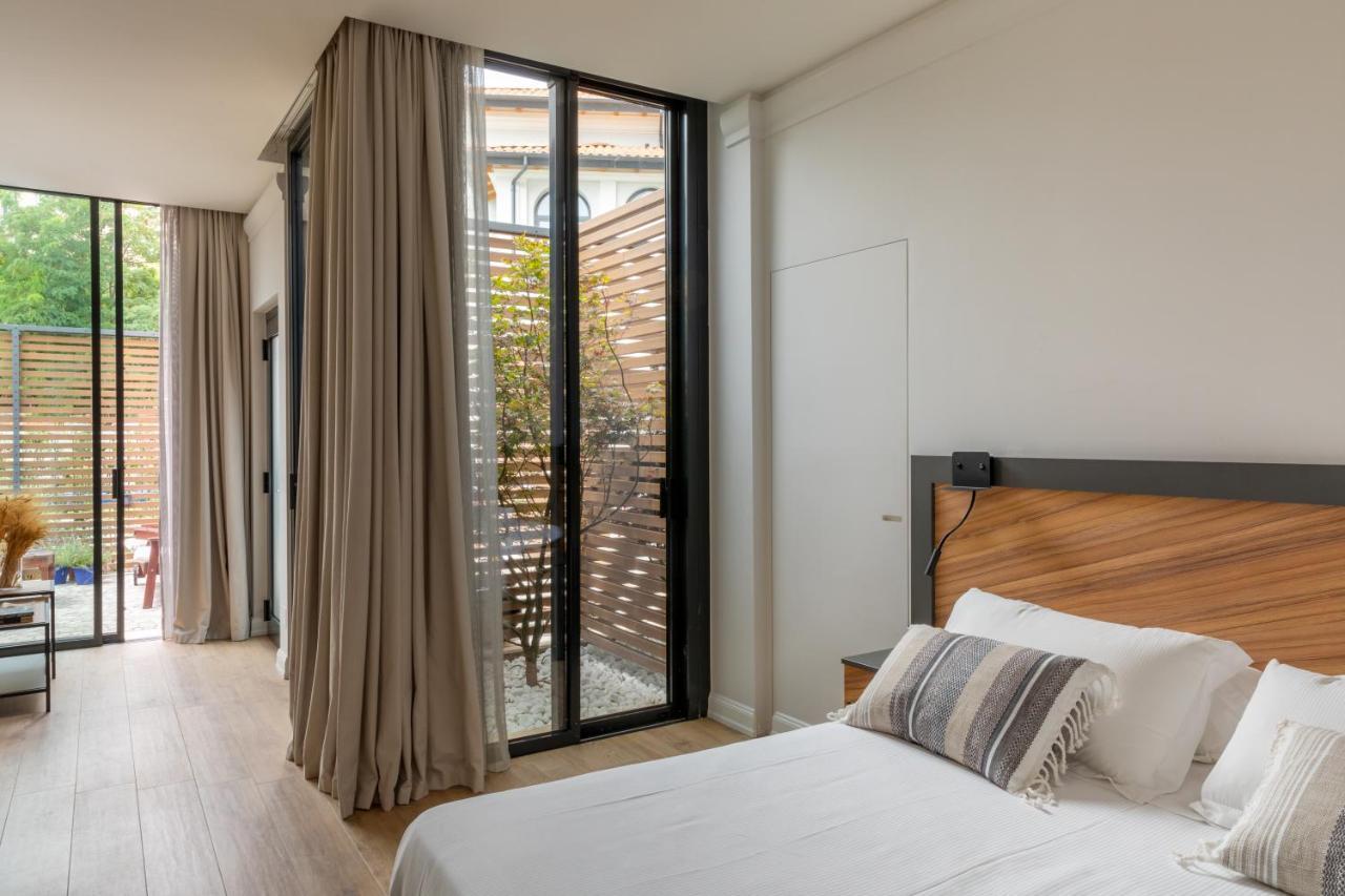 Apartamento Superior com Varanda