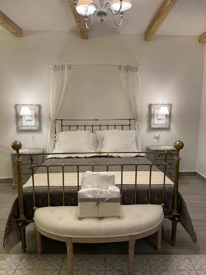 Luxury Triple Room,1136038160:JPEG