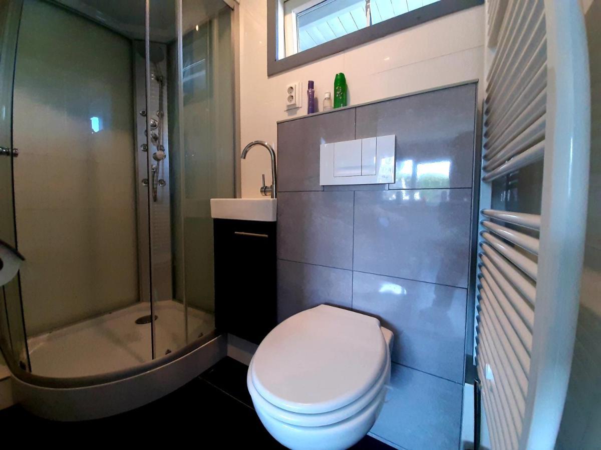 Deluxe Double Studio,1136205599:JPEG