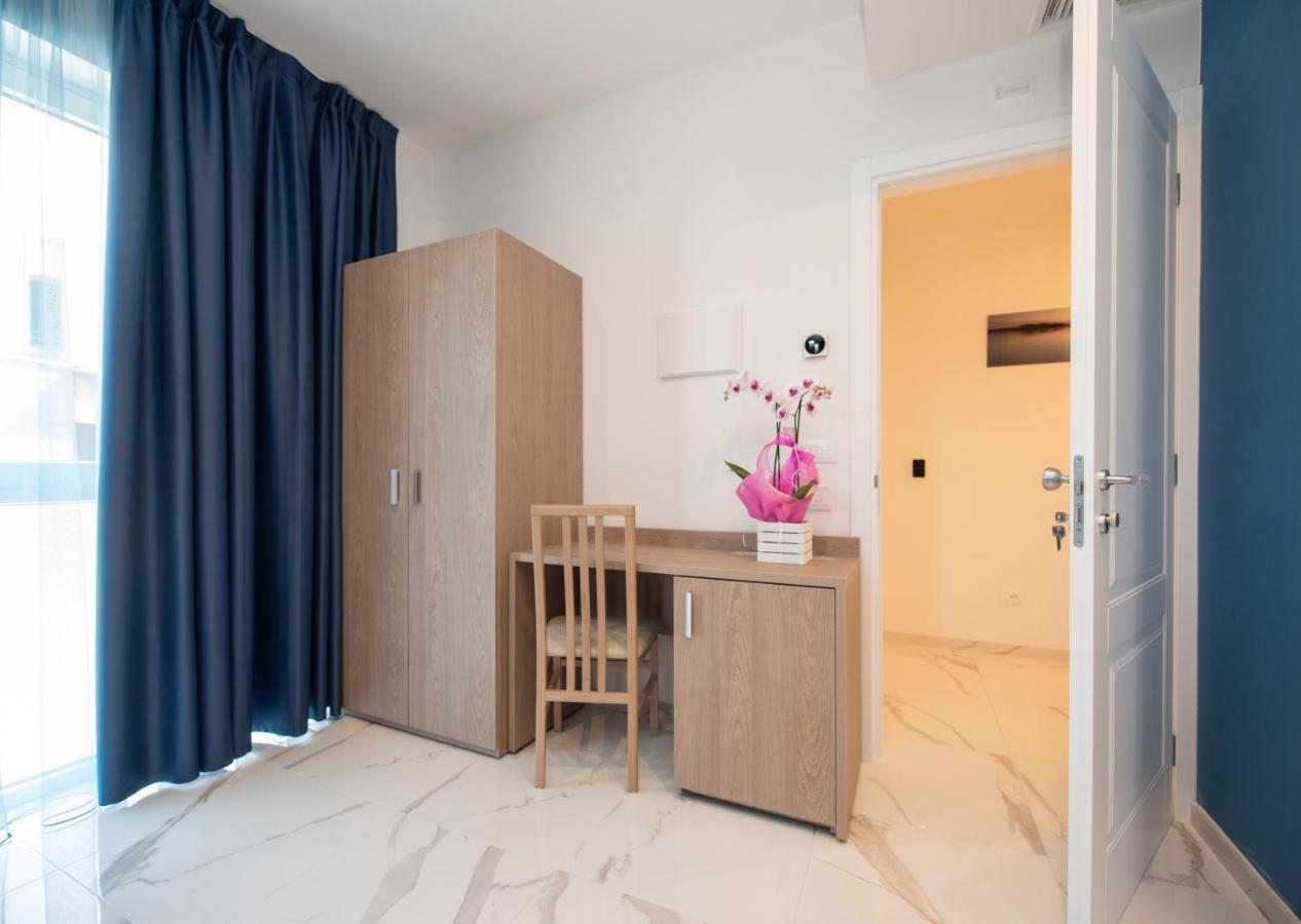 Tweepersoonskamer met 1 of 2 Bedden en Eigen Badkamer