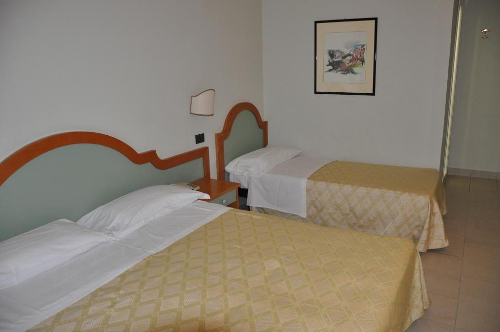 Triple Room Balcony,318314249:JPEG