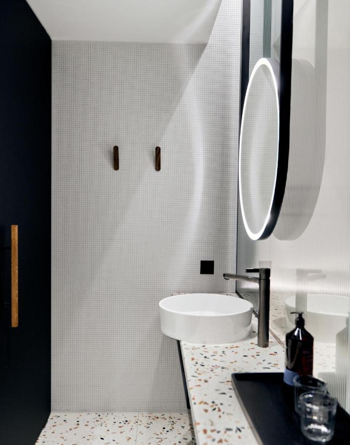 Single Room,1246064704:JPEG