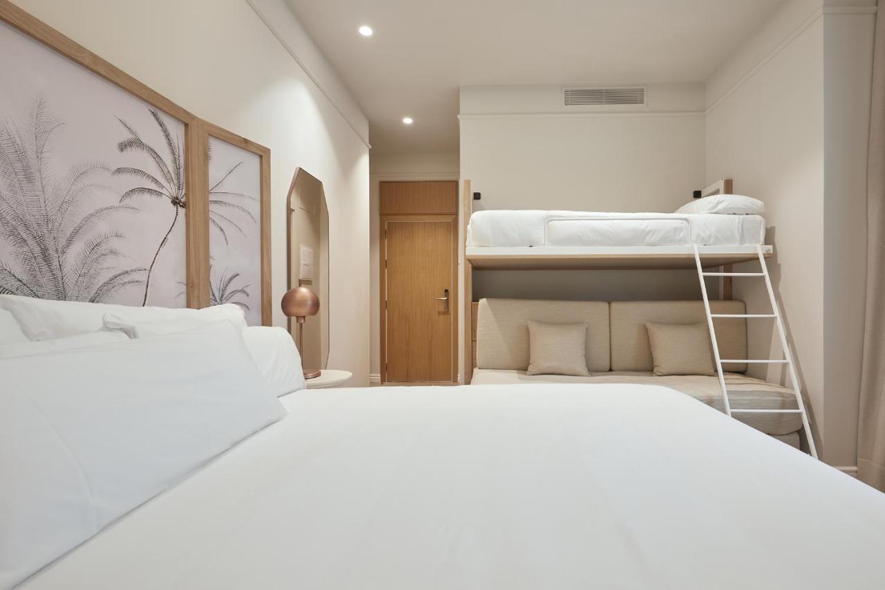 Quadruple Room,1327765496:JPEG