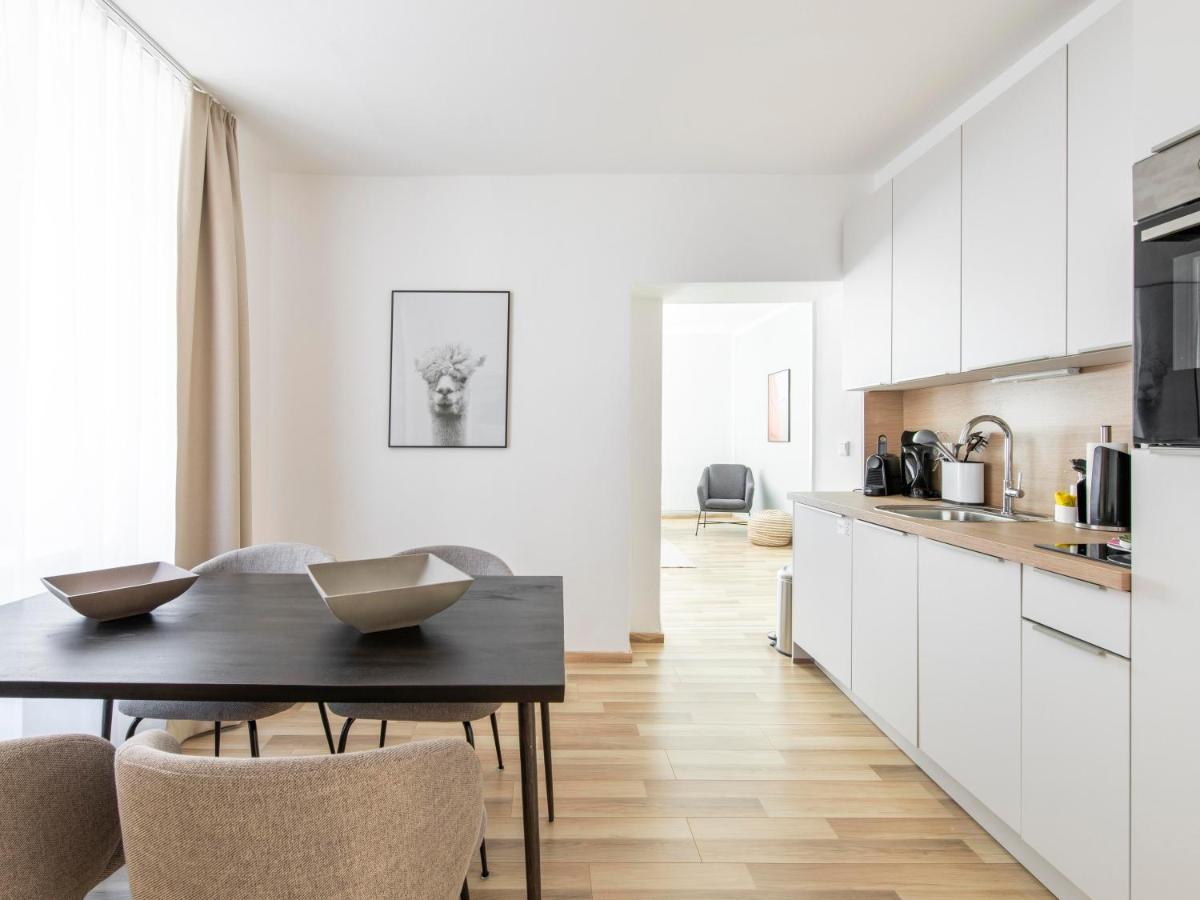 One-Bedroom Suite with separate kitchen