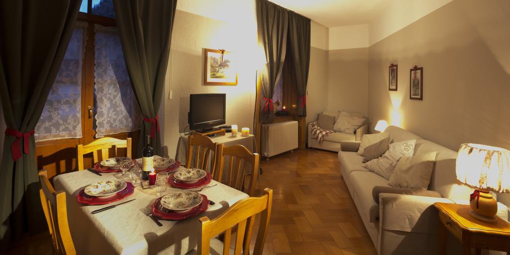 Appartamento con 1 Camera da Letto (5 Adulti)