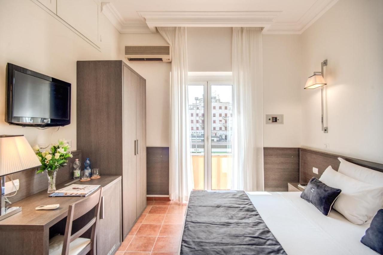 Quarto Duplo