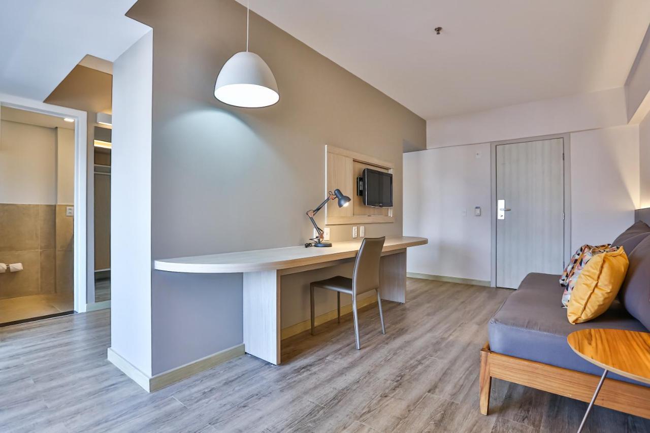 Premium Triple Suite,1148977720:JPEG