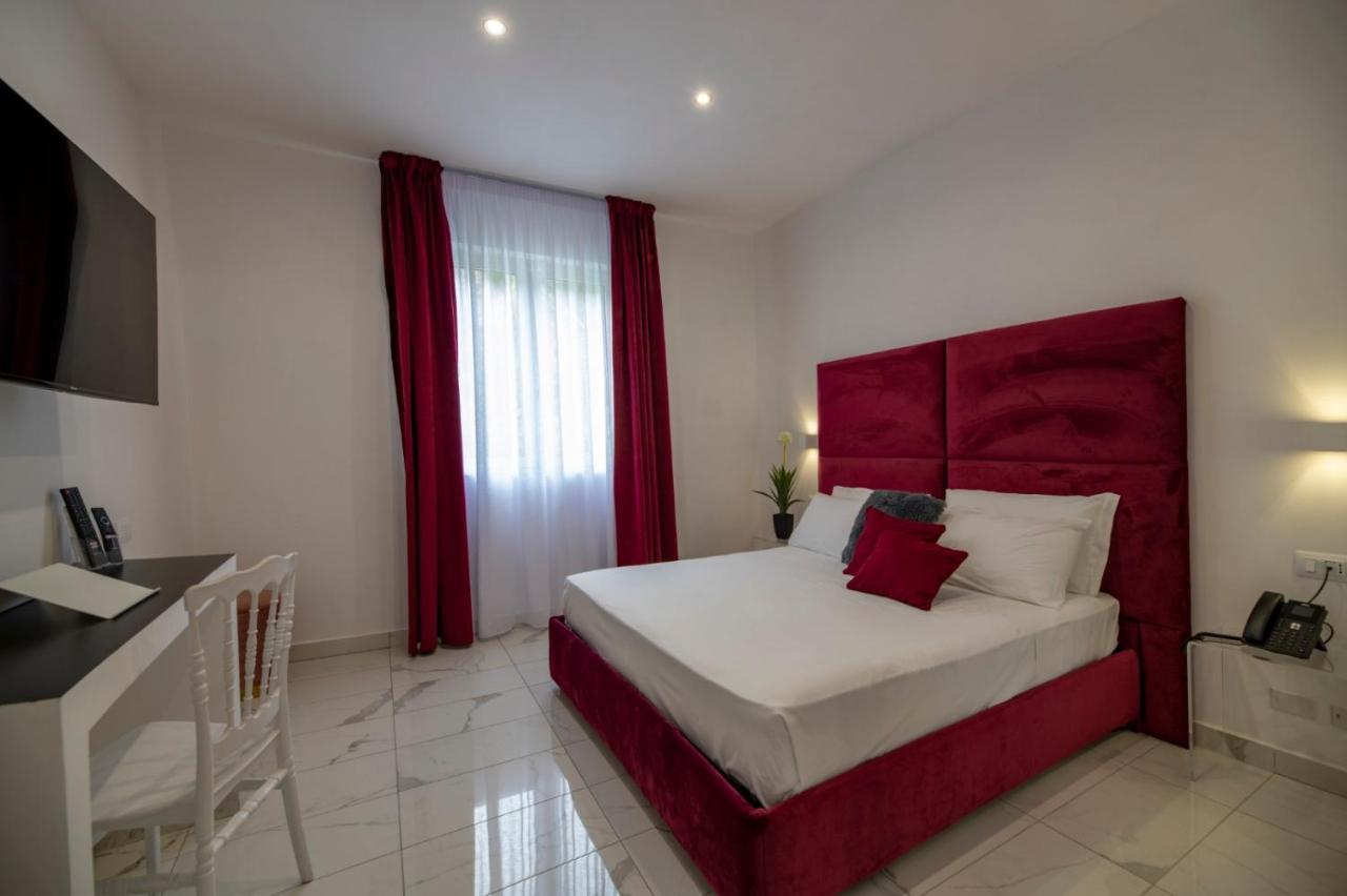 Double Room,1010065114:JPEG