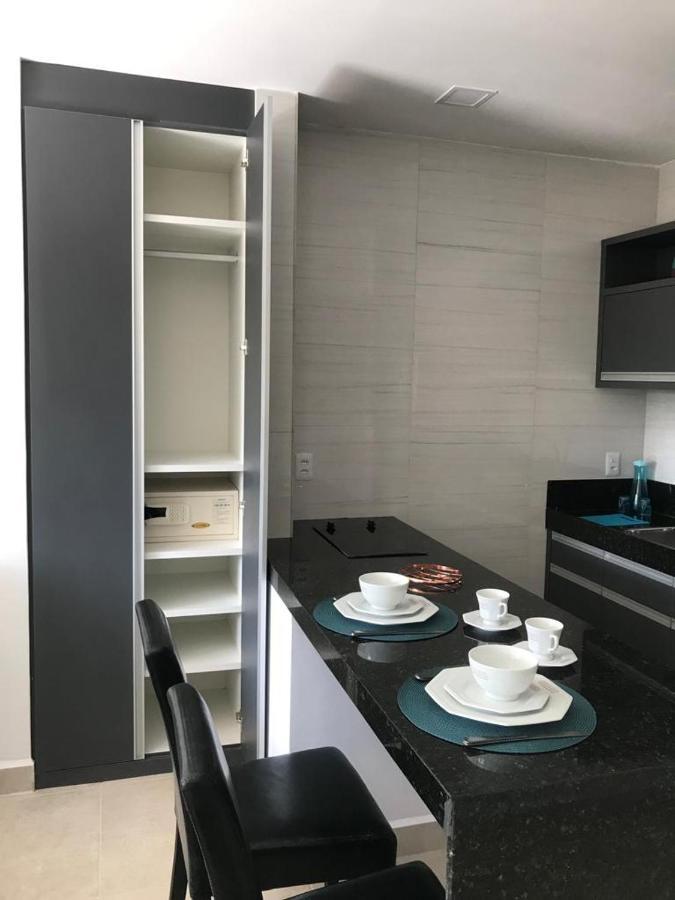 Apartamento Executivo com Varanda