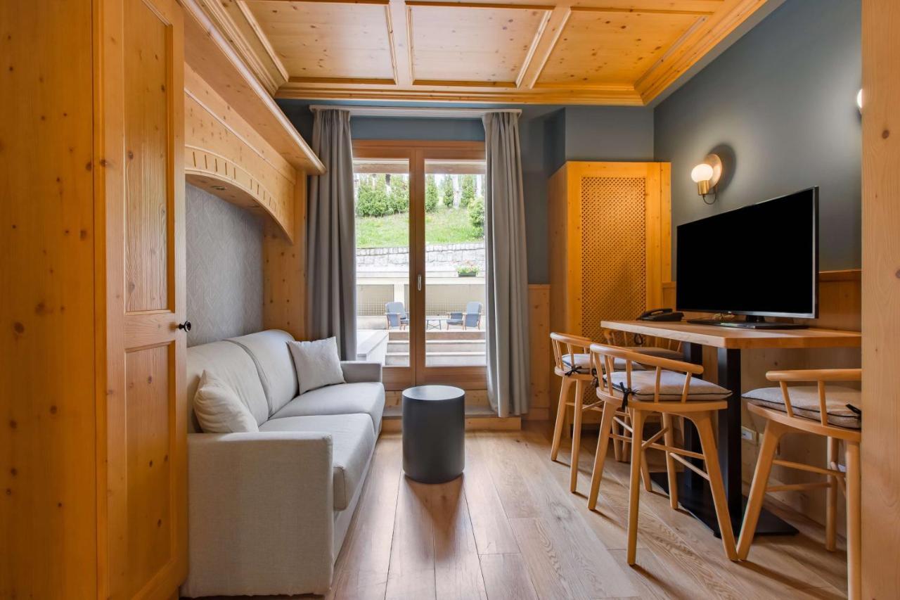One-Bedroom Studio,1153537230:JPEG
