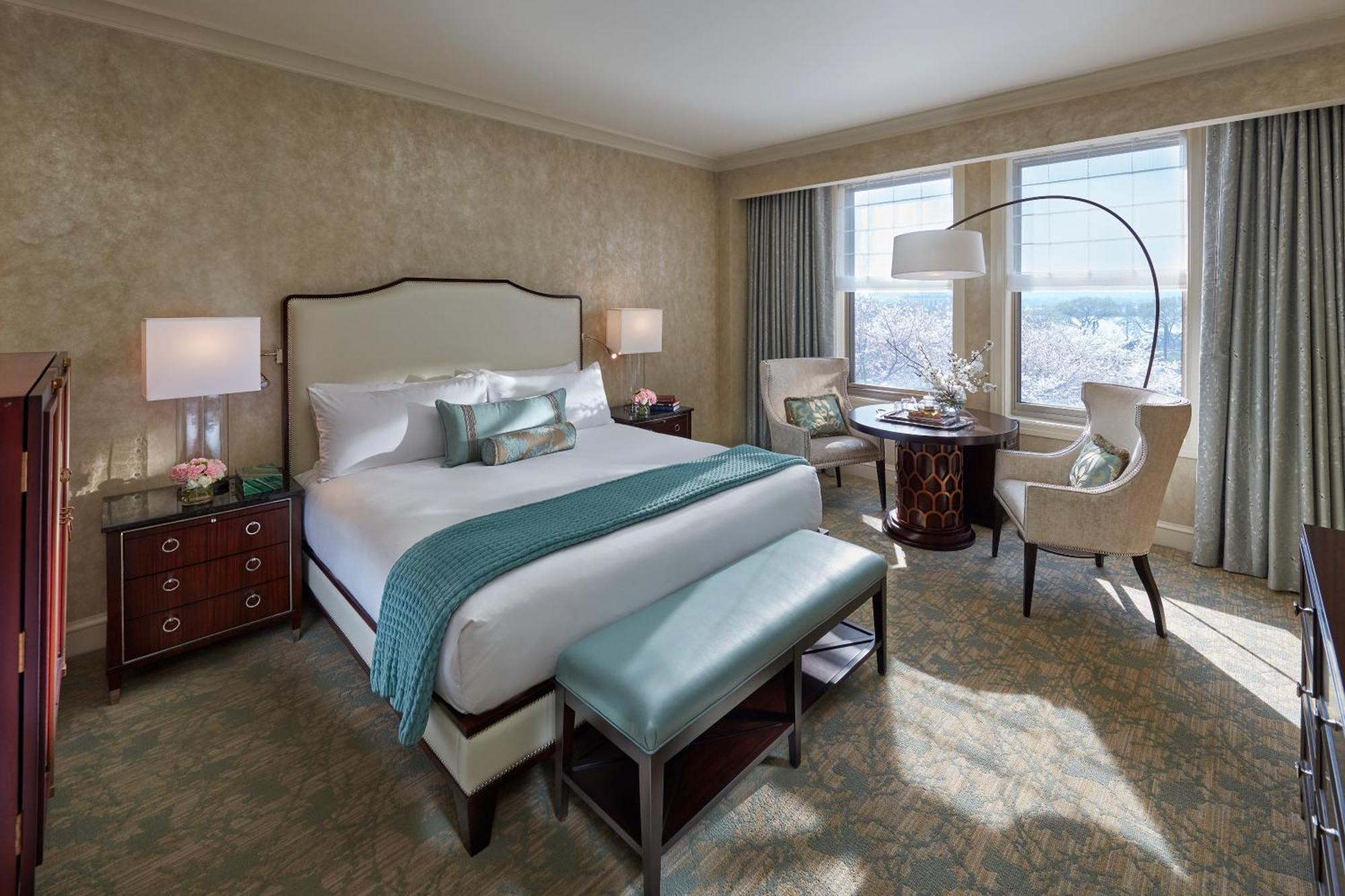Deluxe Water View King Room,1210422958:JPEG