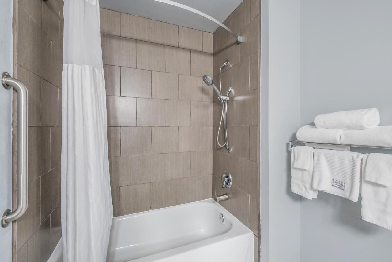 King Room - Disability Access/Non-Smoking