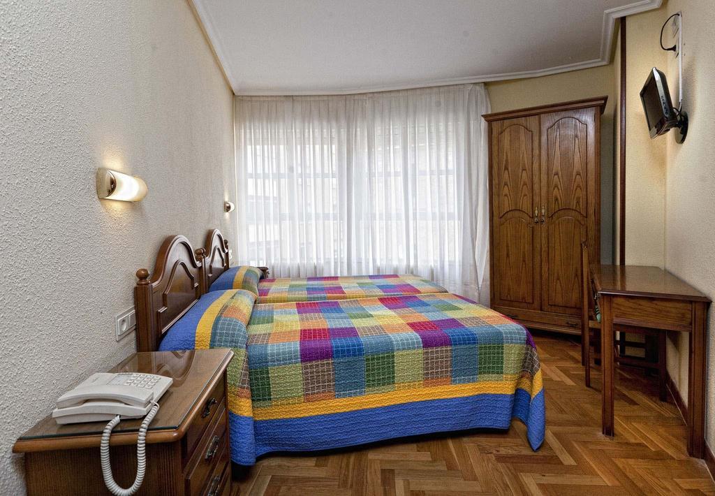 Habitación Estándar - 1 cama grande