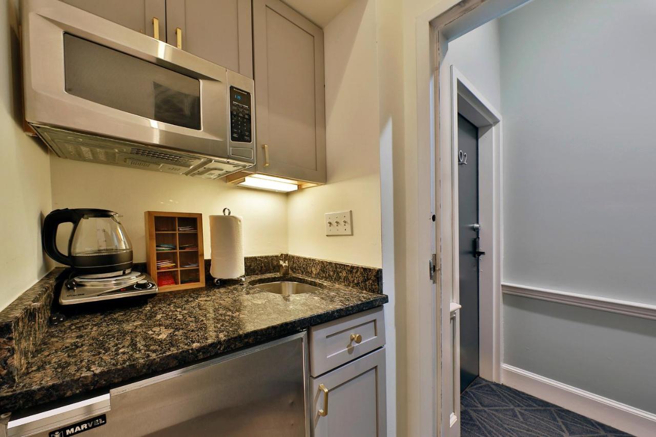 Superior Apartment,1161893838:JPEG