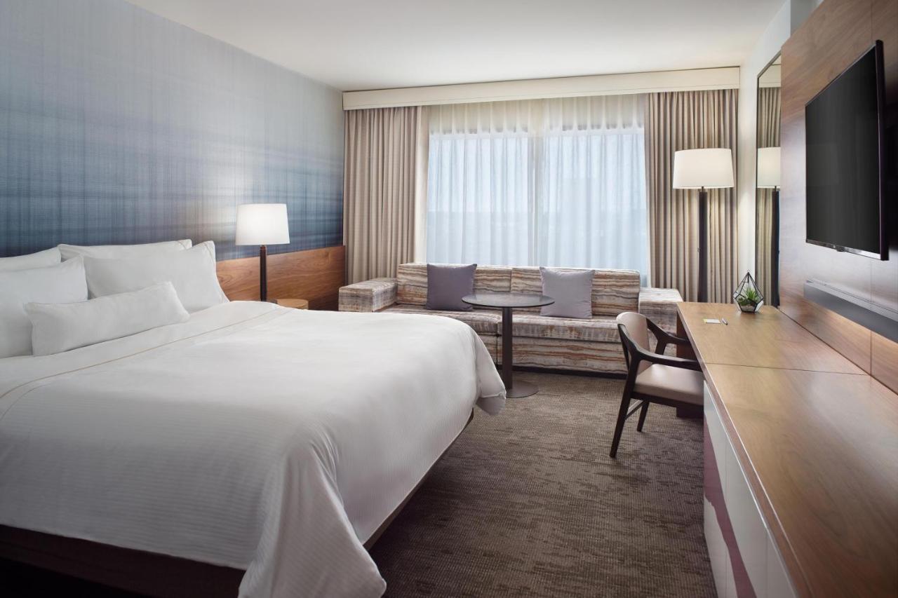 Traditional, Guest room, 1 King, Low floor