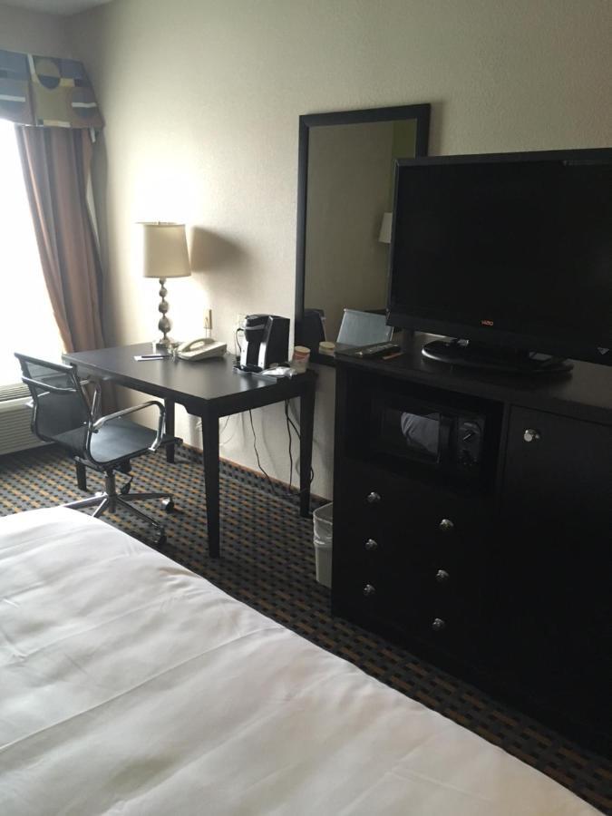 Standard King Room - Non Smoking