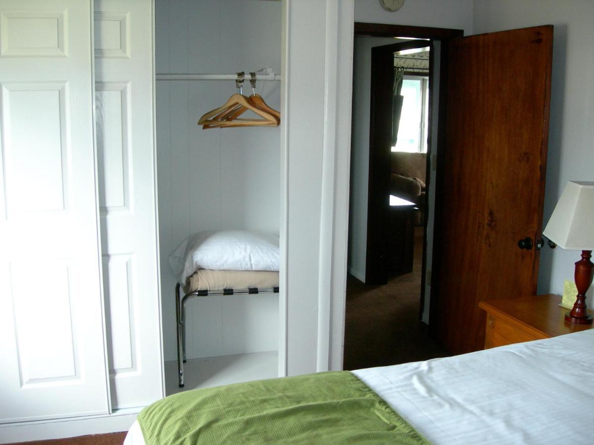 Two-Bedroom - upstairs Kitchen Suite
