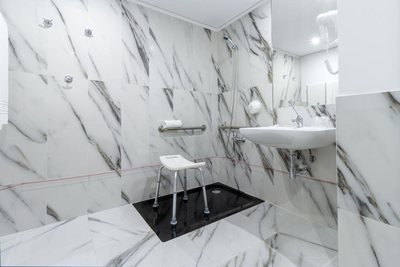 Quarto Duplo - Acesso a Pessoas com Mobilidade Condicionada
