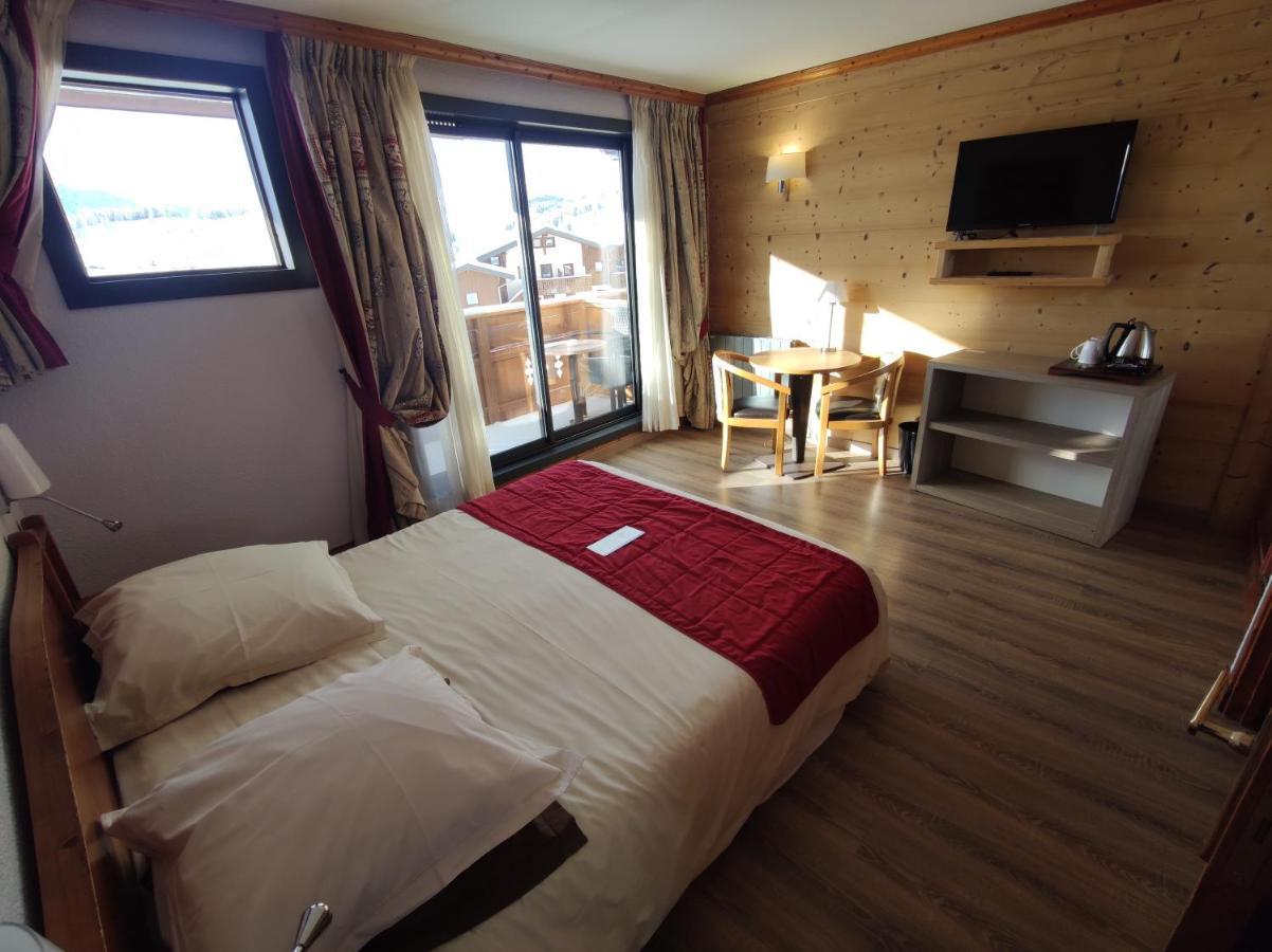 Chambre Triple – Vue sur Montagne