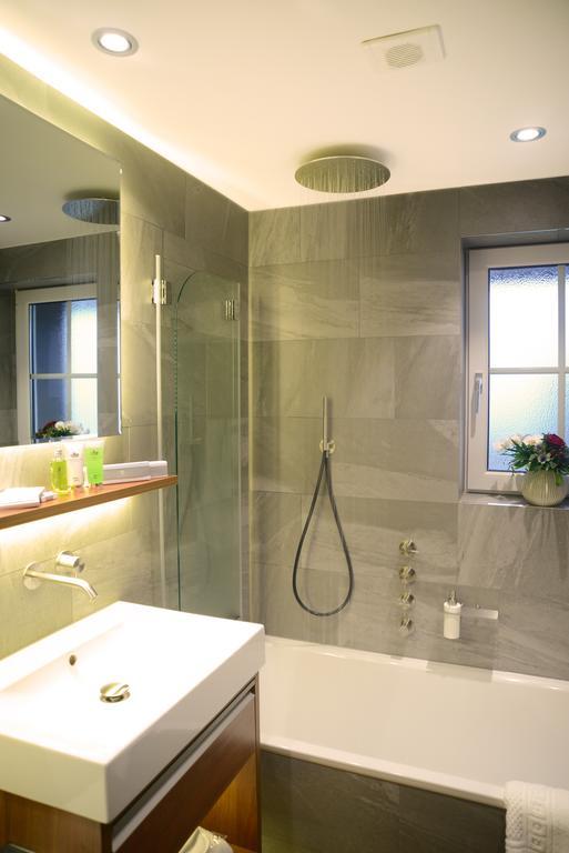 Standard Double Room,911005441:JPEG