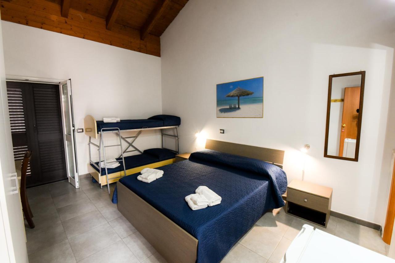 Triple Room,1174209069:JPEG