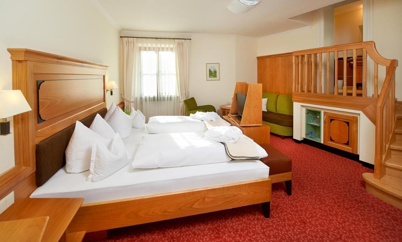 Double Room,508446921:JPEG