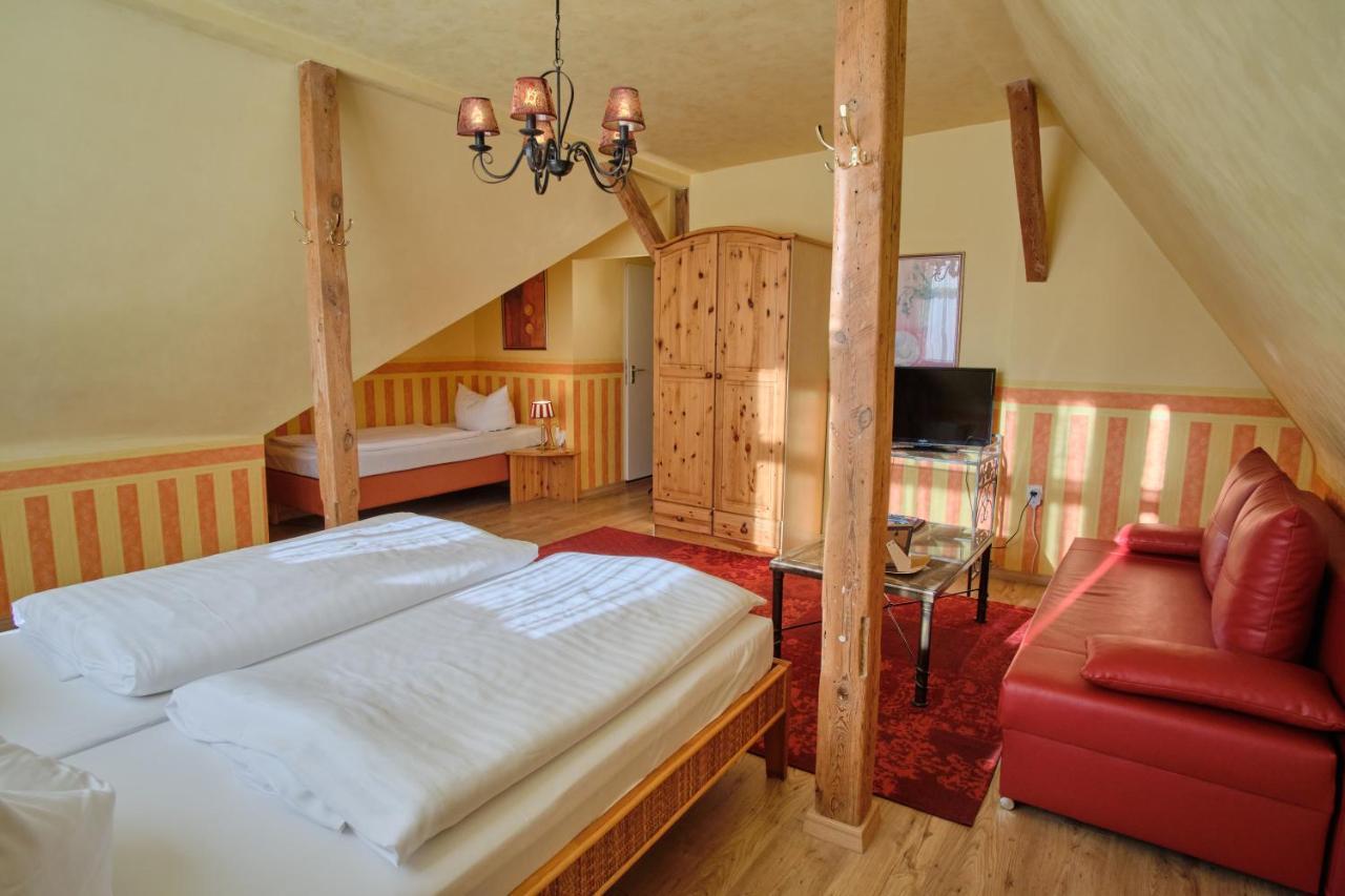Dreibettzimmer