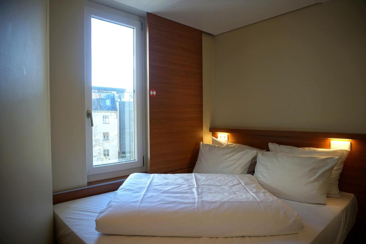 Small Double Room,1180328137:JPEG