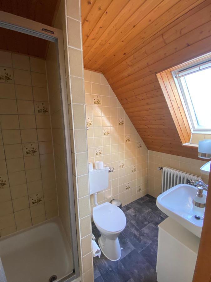 Doppelzimmer mit Balkon