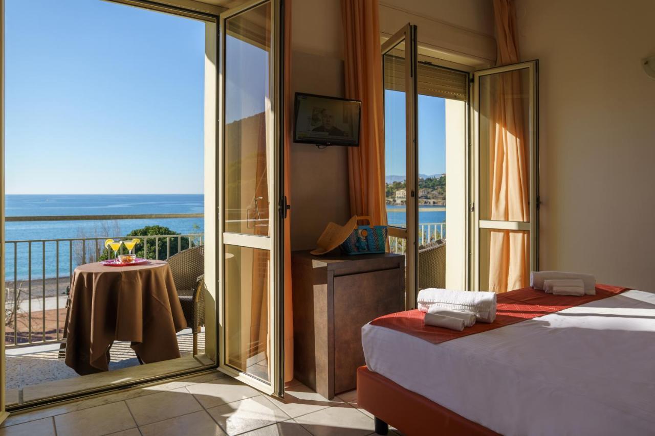 Double or Twin Room,1181379652:JPEG
