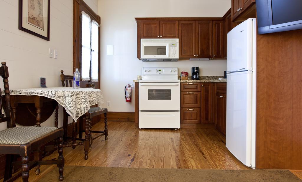 Island City House Two-Bedroom Suite,118288378:JPEG
