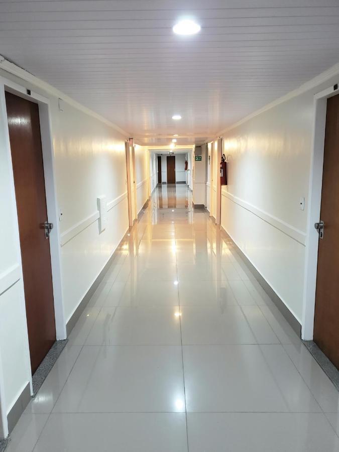 Quarto Quádruplo com Banheiro Privativo