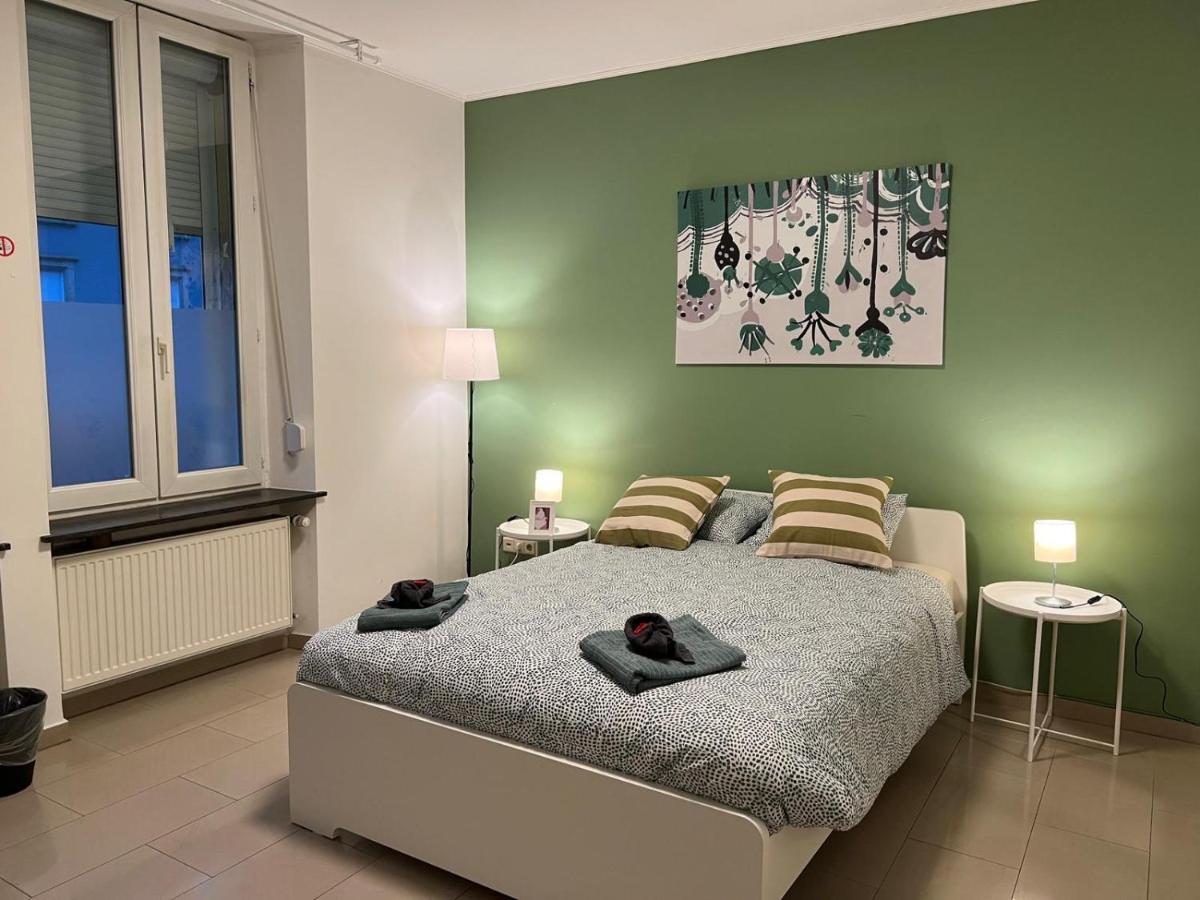 Tweepersoonskamer met Gedeelde Badkamer